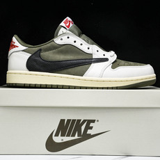 纯原 Travis Scott x Air Jordan 1 Low OG“Medium Olive”米 纯原 Travis Scott x Air Jordan 1 Low OG“Medium Olive”米