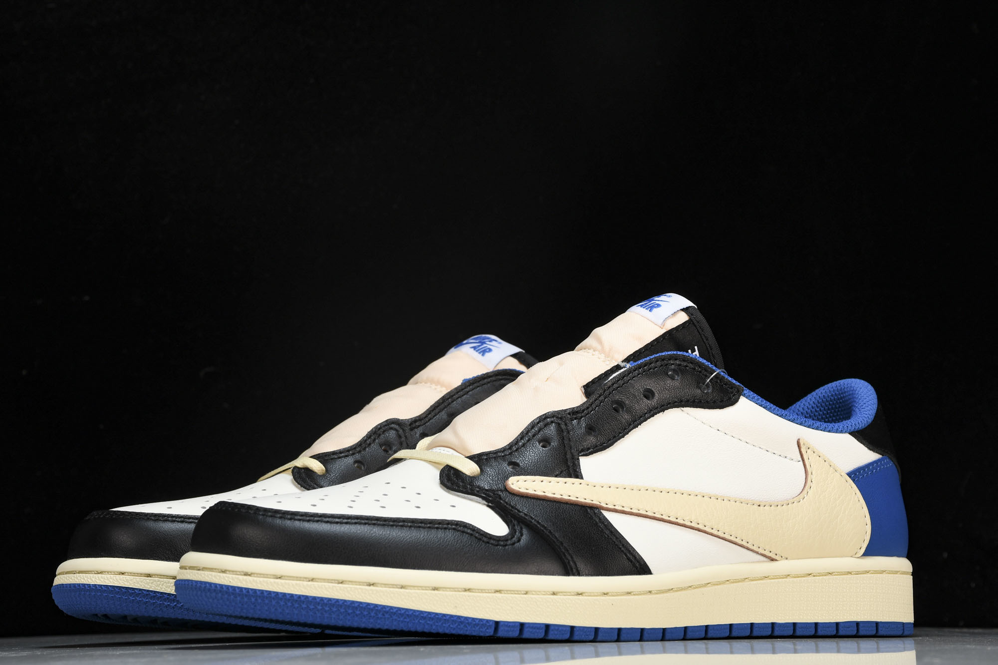 纯原 Travis Scott x Fragment x Air Jordan 1 Low OG SP 纯原 Travis Scott x Fragment x Air Jordan 1 Low OG SP