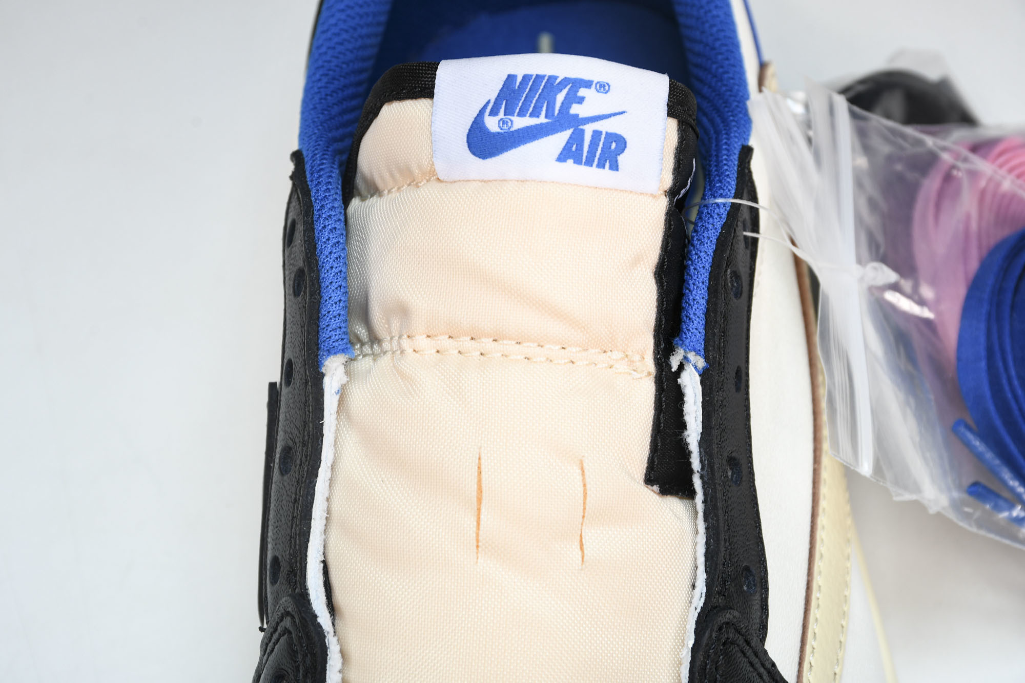 纯原 Travis Scott x Fragment x Air Jordan 1 Low OG SP 纯原 Travis Scott x Fragment x Air Jordan 1 Low OG SP