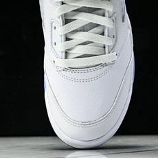 Air Jordan 5 Retro _White Metallic_ AJ5 乔5白银 HQ7978- Air Jordan 5 Retro _White Metallic_ AJ5 乔5白银 HQ7978-
