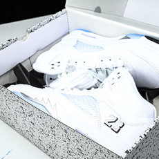 Air Jordan 5 Retro _White Metallic_ AJ5 乔5白银 HQ7978- Air Jordan 5 Retro _White Metallic_ AJ5 乔5白银 HQ7978-
