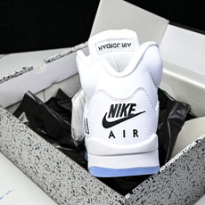 Air Jordan 5 Retro _White Metallic_ AJ5 乔5白银 HQ7978- Air Jordan 5 Retro _White Metallic_ AJ5 乔5白银 HQ7978-