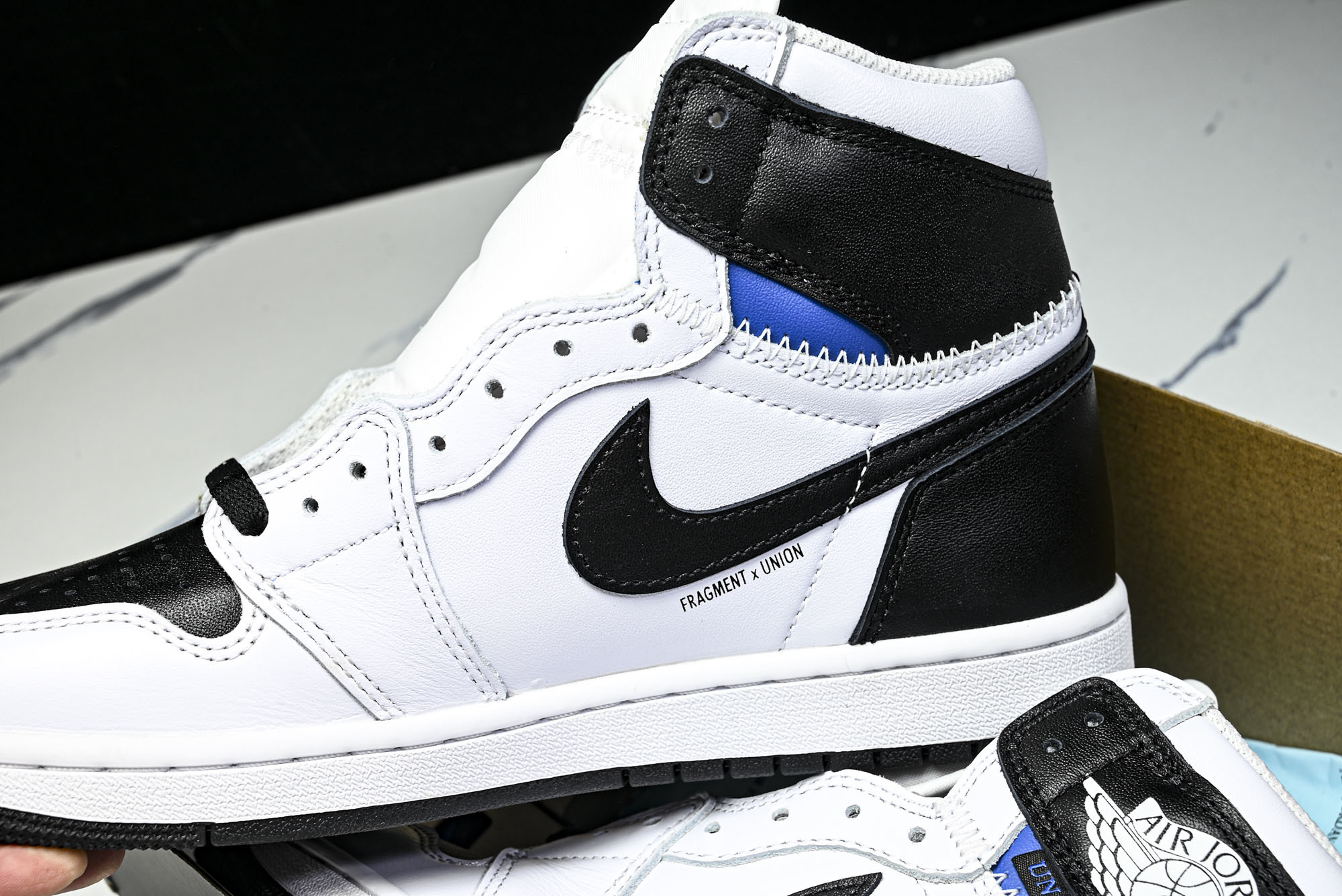 Fragment Design x Union x Air Jordan 1 Hi 乔1藤原浩大闪电 高