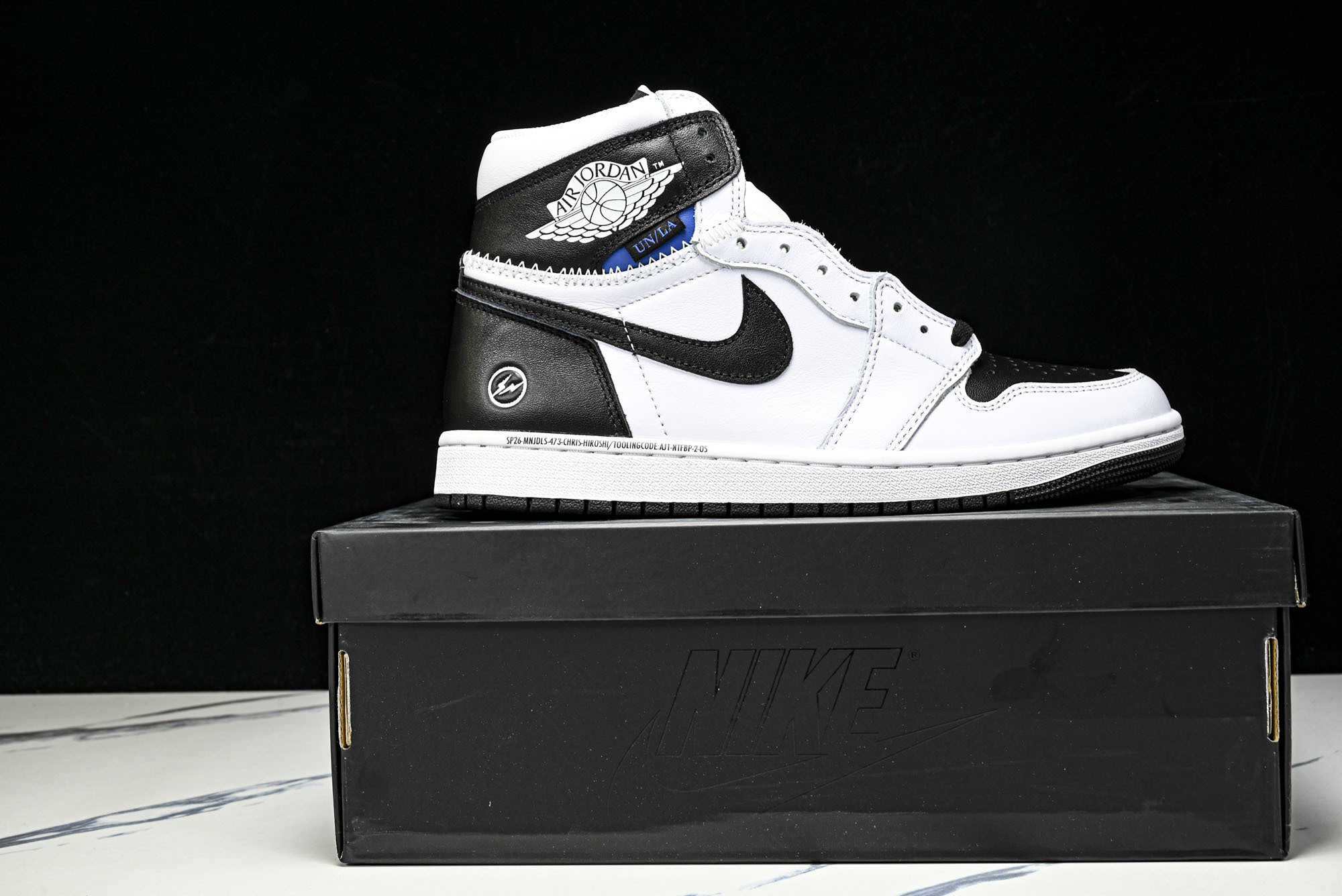Fragment Design x Union x Air Jordan 1 Hi 乔1藤原浩大闪电 高