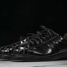 纯原 Clot x Adidas Dress Superstar 联名款 贝壳头休闲生活鞋 JR2814 纯原 Clot x Adidas Dress Superstar 联名款 贝壳头休闲生活鞋 JR2814