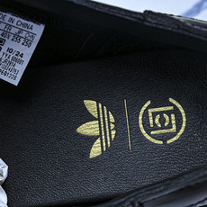 纯原 Clot x Adidas Dress Superstar 联名款 贝壳头休闲生活鞋 JR2814 纯原 Clot x Adidas Dress Superstar 联名款 贝壳头休闲生活鞋 JR2814