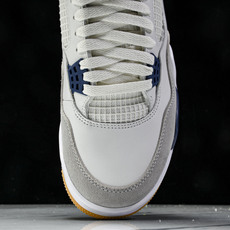 纯原 NK SB x Air Jordan Air 4 Retro SP Navy 海军蓝 DR5415 纯原 NK SB x Air Jordan Air 4 Retro SP Navy 海军蓝 DR5415