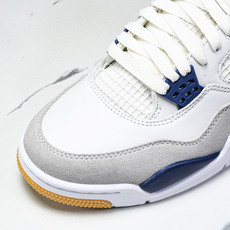 纯原 NK SB x Air Jordan Air 4 Retro SP Navy 海军蓝 DR5415 纯原 NK SB x Air Jordan Air 4 Retro SP Navy 海军蓝 DR5415