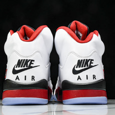 Air Jordan 5 Retro Fire Red Black Tongue (2025) 白红 H Air Jordan 5 Retro Fire Red Black Tongue (2025) 白红 H