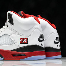 Air Jordan 5 Retro Fire Red Black Tongue (2025) 白红 H Air Jordan 5 Retro Fire Red Black Tongue (2025) 白红 H