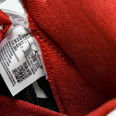 Air Jordan 5 Retro Fire Red Black Tongue (2025) 白红 H Air Jordan 5 Retro Fire Red Black Tongue (2025) 白红 H