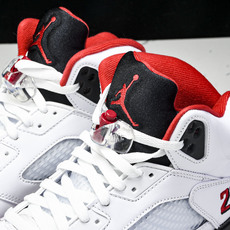 Air Jordan 5 Retro Fire Red Black Tongue (2025) 白红 H Air Jordan 5 Retro Fire Red Black Tongue (2025) 白红 H