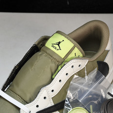 Travis Scott x Air Jordan 1 Low Golf NRG 低帮白棕 高尔夫 FZ Travis Scott x Air Jordan 1 Low Golf NRG 低帮白棕 高尔夫 FZ