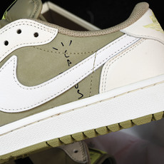 Travis Scott x Air Jordan 1 Low Golf NRG 低帮白棕 高尔夫 FZ Travis Scott x Air Jordan 1 Low Golf NRG 低帮白棕 高尔夫 FZ
