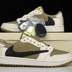 Travis Scott x Air Jordan 1 Low Golf NRG 低帮白棕 高尔夫 FZ Travis Scott x Air Jordan 1 Low Golf NRG 低帮白棕 高尔夫 FZ