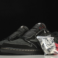 Travis Scott x Air Jordan 1 Low OG 'Black Phantom'全黑 Travis Scott x Air Jordan 1 Low OG 'Black Phantom'全黑