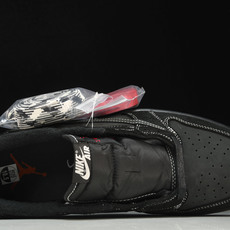Travis Scott x Air Jordan 1 Low OG 'Black Phantom'全黑 Travis Scott x Air Jordan 1 Low OG 'Black Phantom'全黑