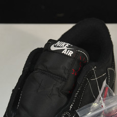 Travis Scott x Air Jordan 1 Low OG 'Black Phantom'全黑 Travis Scott x Air Jordan 1 Low OG 'Black Phantom'全黑