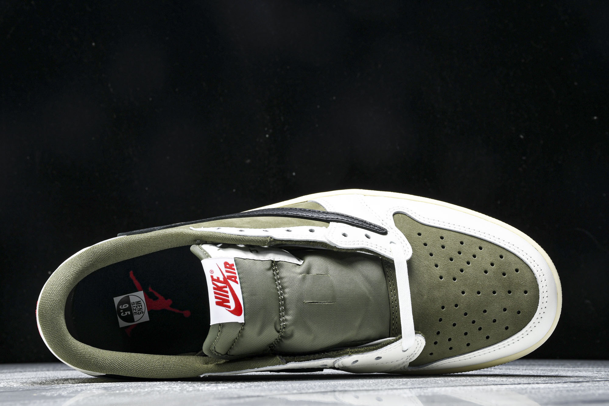 Travis Scott x Air Jordan 1 Low OG“Medium Olive”米绿 D