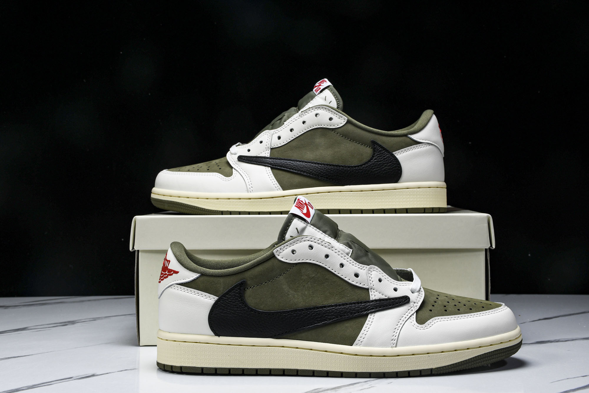 Travis Scott x Air Jordan 1 Low OG“Medium Olive”米绿 D