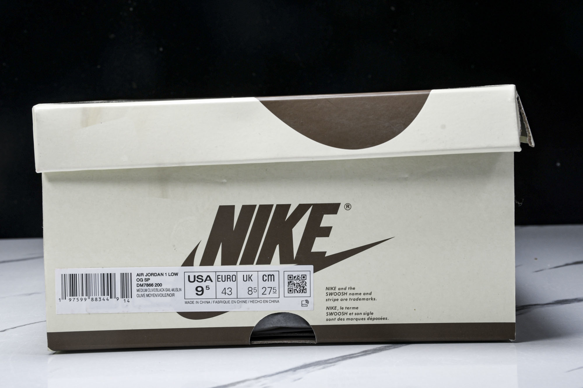 Travis Scott x Air Jordan 1 Low OG“Medium Olive”米绿 D