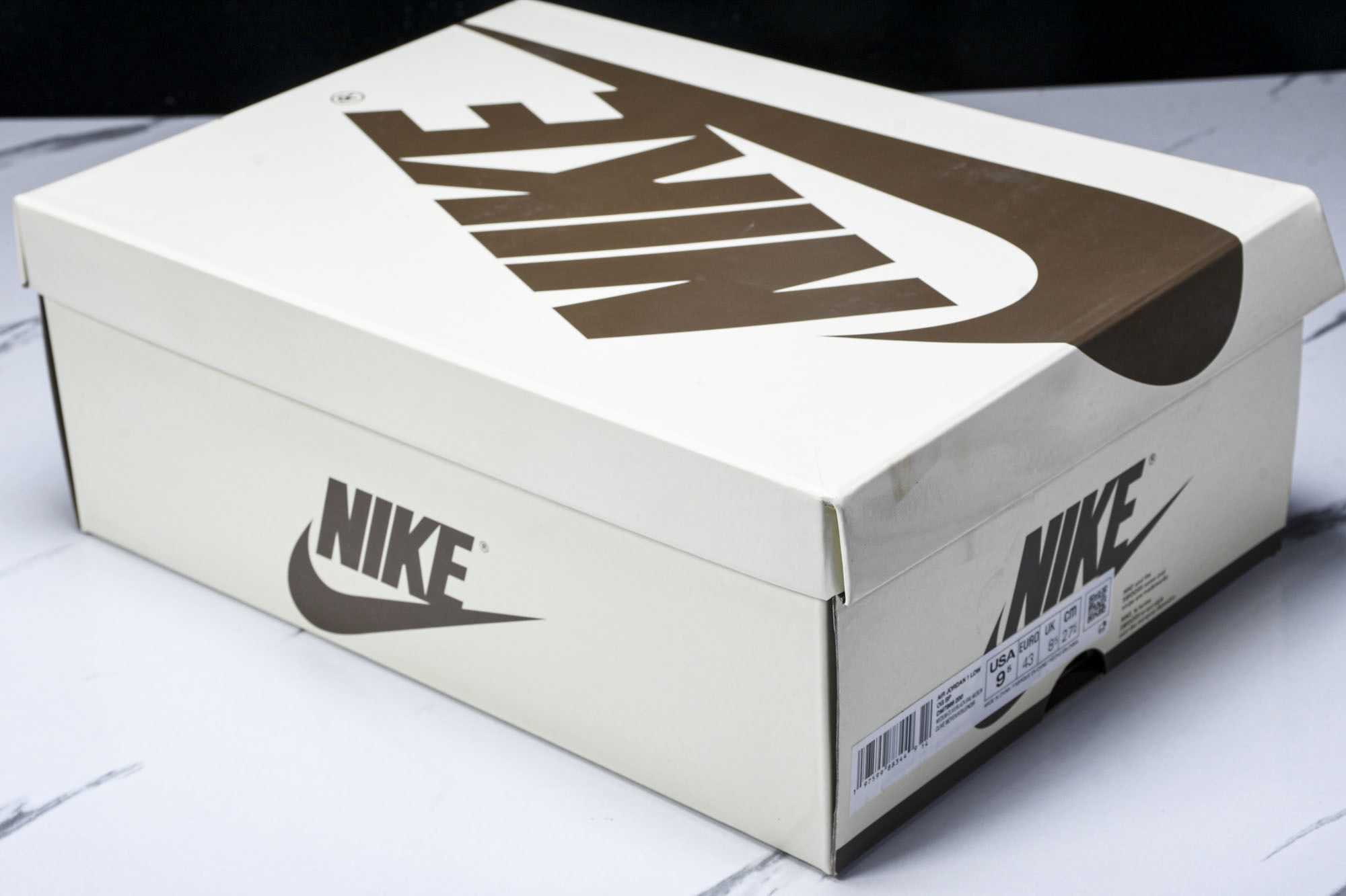 Travis Scott x Air Jordan 1 Low OG“Medium Olive”米绿 D