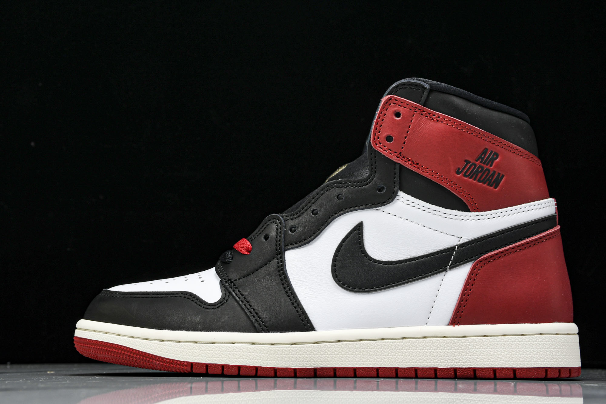 纯原 Air Jordan 1 High OG Black Toe Reimagined 白红黑 DZ8