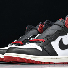 纯原 Air Jordan 1 High OG Black Toe Reimagined 白红黑 DZ8 纯原 Air Jordan 1 High OG Black Toe Reimagined 白红黑 DZ8