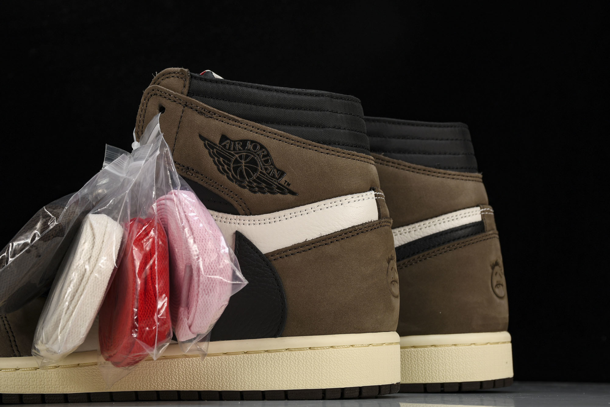 纯原 Air Jordan 1 Travis Scott AJ1 TS 深棕 高帮倒钩 鬼脸 三方联名 