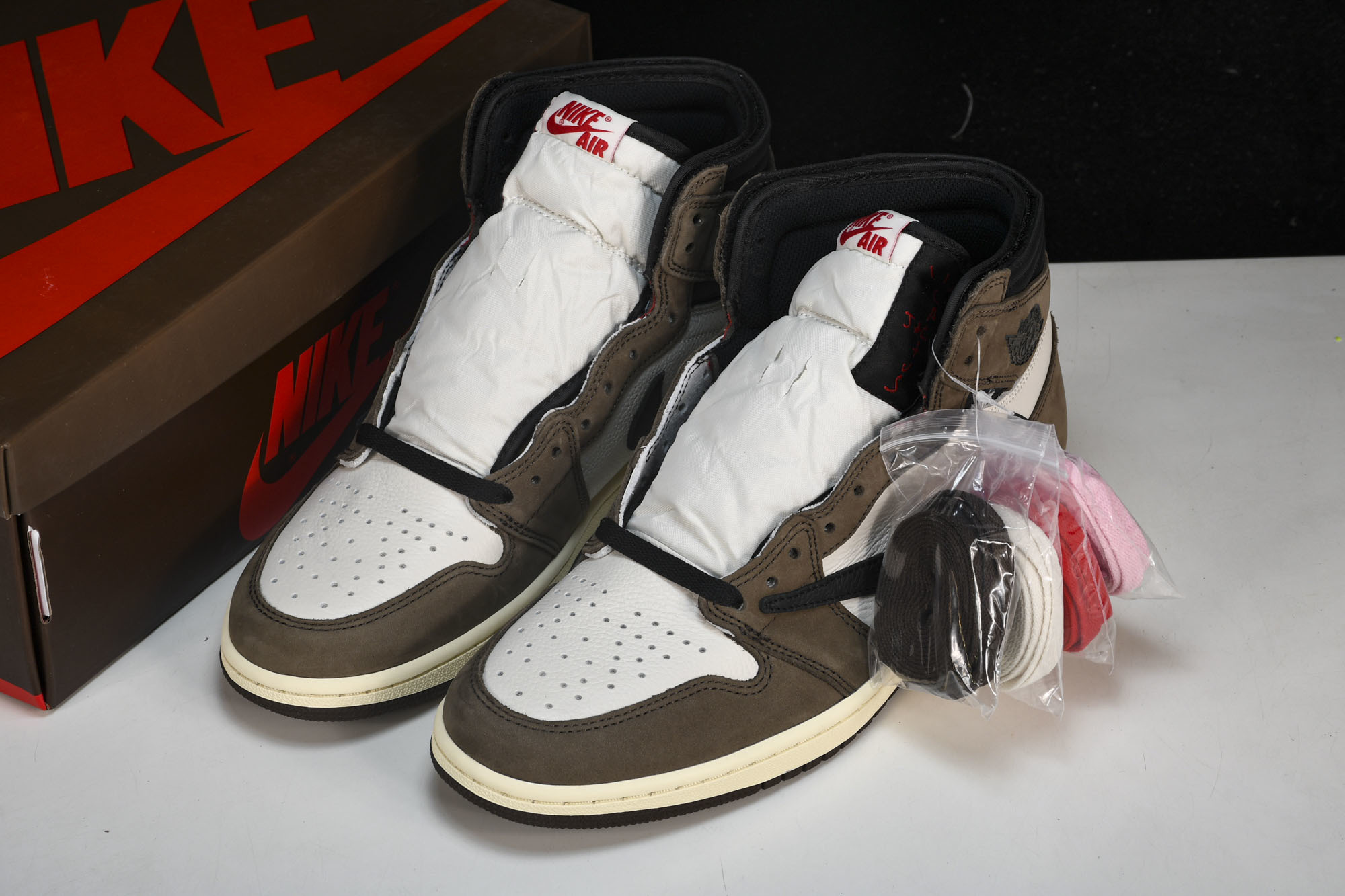 纯原 Air Jordan 1 Travis Scott AJ1 TS 深棕 高帮倒钩 鬼脸 三方联名 