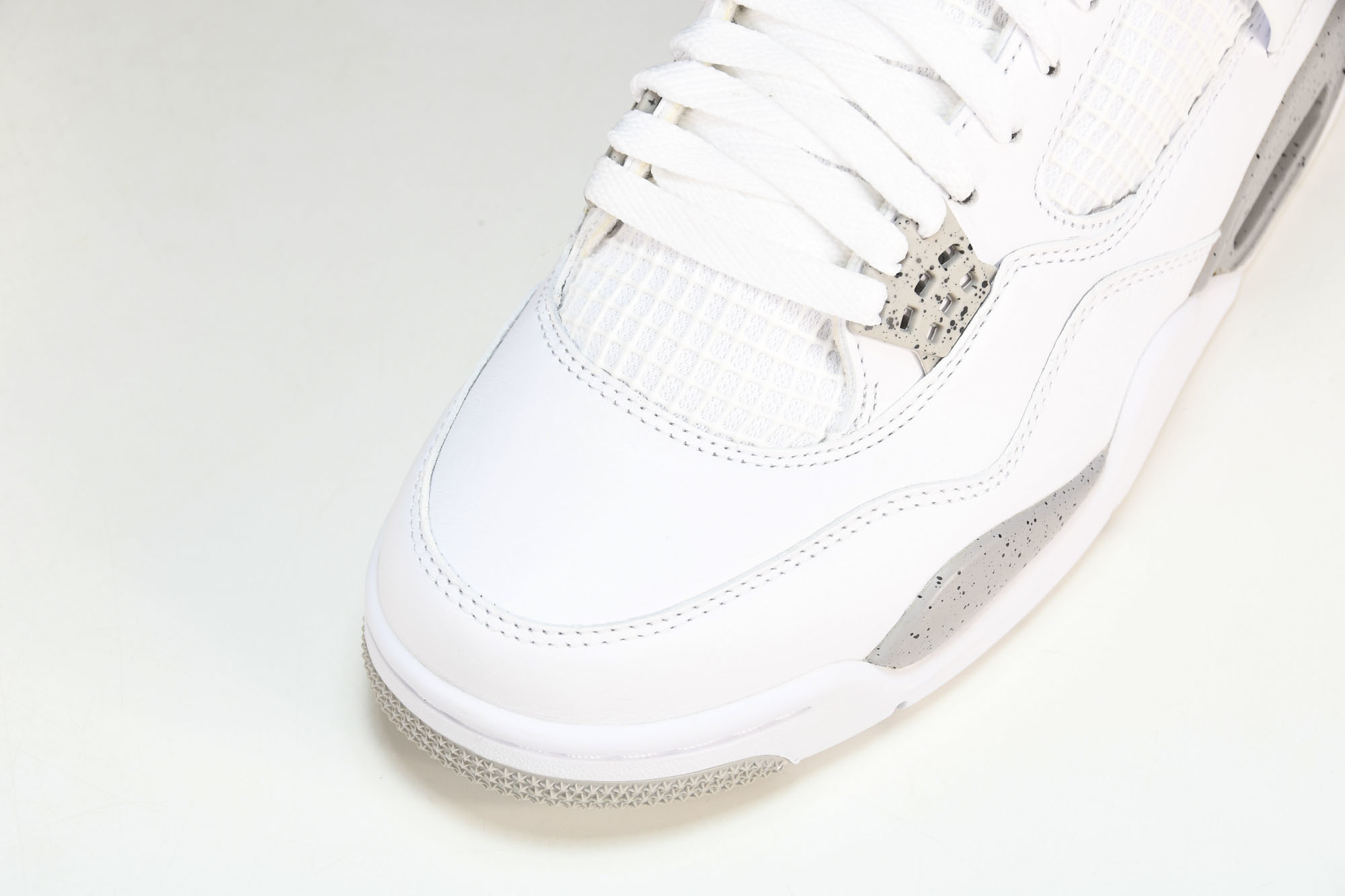 纯原 Air Jordan 4 Oreo 白水泥 白奥利奥 灰白红 泼墨 CT8527-100 #YZ0 纯原 Air Jordan 4 Oreo 白水泥 白奥利奥 灰白红 泼墨 CT8527-100 #YZ0