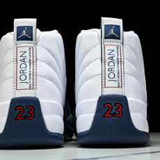 纯原 Air Jordan AJ12 Retro 中帮 复古篮球鞋 白蓝 法国蓝 CT8013-114 纯原 Air Jordan AJ12 Retro 中帮 复古篮球鞋 白蓝 法国蓝 CT8013-114