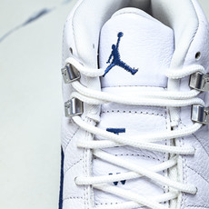 纯原 Air Jordan AJ12 Retro 中帮 复古篮球鞋 白蓝 法国蓝 CT8013-114 纯原 Air Jordan AJ12 Retro 中帮 复古篮球鞋 白蓝 法国蓝 CT8013-114