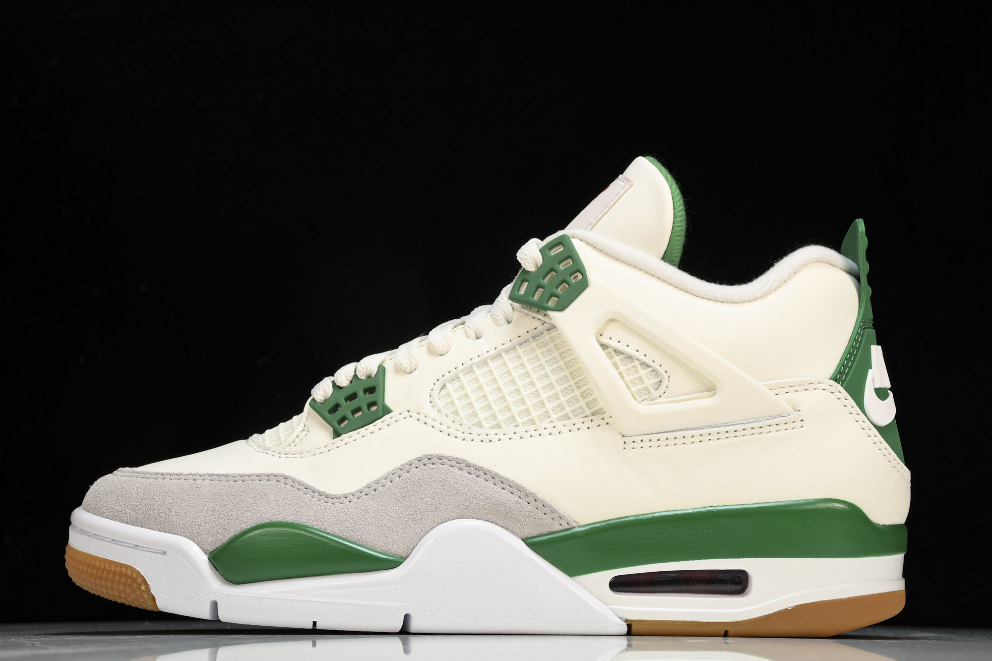 纯原 NK SB x Air Jordan 4“Pine Green”AJ SB联名 白绿 DR5415