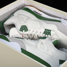 纯原 NK SB x Air Jordan 4“Pine Green”AJ SB联名 白绿 DR5415 纯原 NK SB x Air Jordan 4“Pine Green”AJ SB联名 白绿 DR5415