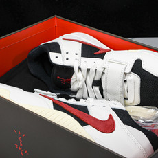 纯原 Travis Scott x Jordan Jumpman Jack TR“University 纯原 Travis Scott x Jordan Jumpman Jack TR“University