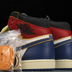 纯原 Union x Air Jordan 1 Retro High OG Nrg 蓝黑拼接 BV130 纯原 Union x Air Jordan 1 Retro High OG Nrg 蓝黑拼接 BV130