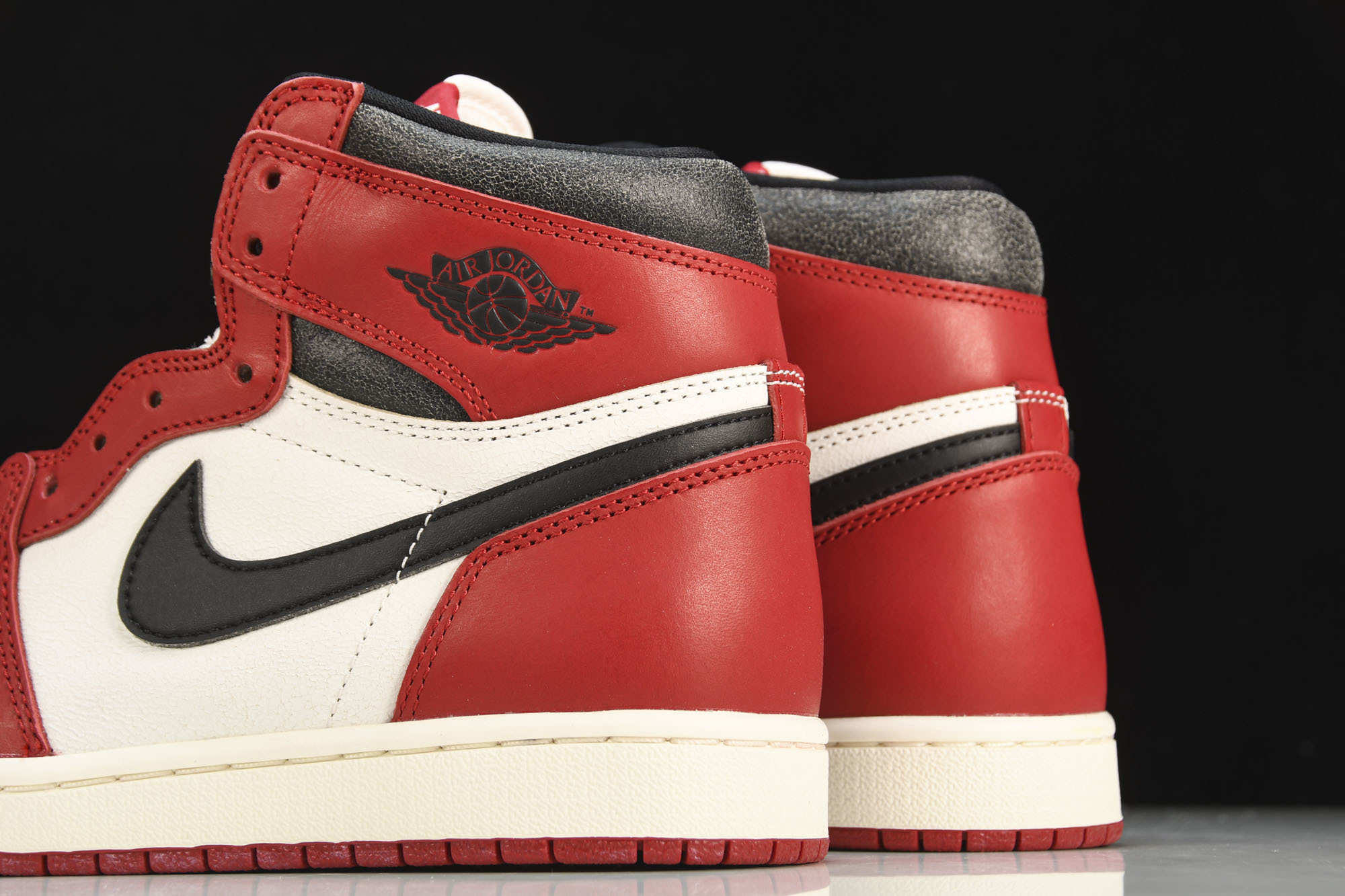 纯原 芝加哥新款 AIR JORDAN 1 “CHICAGO REIMAGINED” 白红 DZ5485