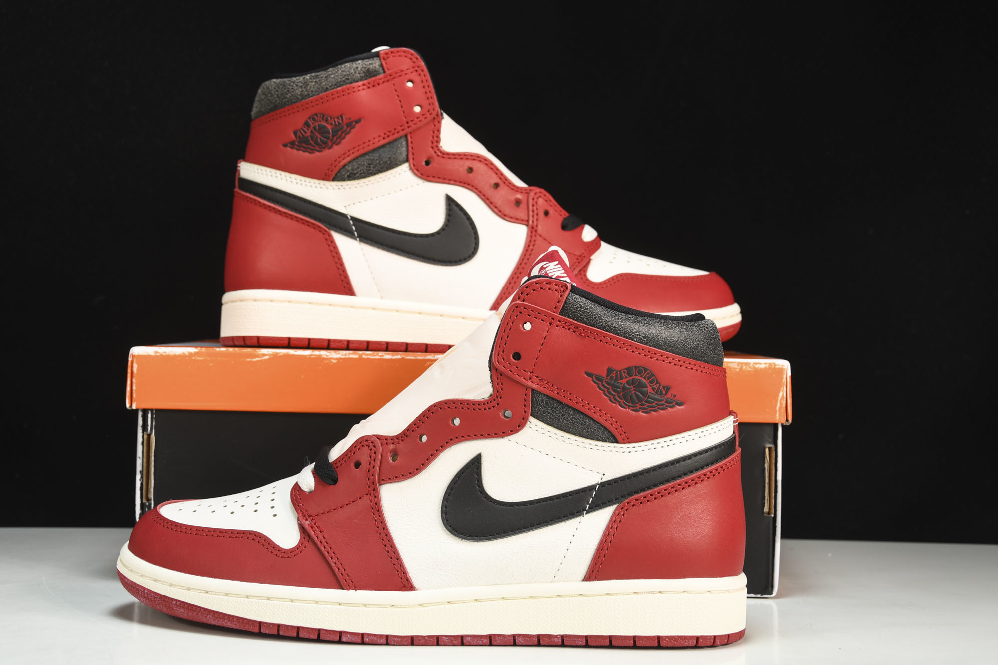 纯原 芝加哥新款 AIR JORDAN 1 “CHICAGO REIMAGINED” 白红 DZ5485
