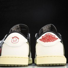 Travis Scott x Air Jordan 1 Low OG WMNS“Olive”橄榄绿 倒钩 Travis Scott x Air Jordan 1 Low OG WMNS“Olive”橄榄绿 倒钩
