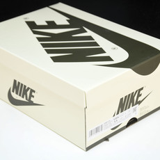 Travis Scott x Air Jordan 1 Low OG WMNS“Olive”橄榄绿 倒钩 Travis Scott x Air Jordan 1 Low OG WMNS“Olive”橄榄绿 倒钩