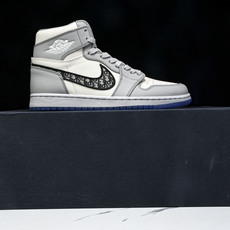 纯原 D × AIR JORDAN 1 HIGH OG CN8607-002 #YZ00536 36.5 纯原 D × AIR JORDAN 1 HIGH OG CN8607-002 #YZ00536 36.5