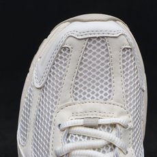 纯原 NK vomero 5 v5跑鞋 奶茶FQ6868-111 实拍如图NK vomero 5 v5跑 纯原 NK vomero 5 v5跑鞋 奶茶FQ6868-111 实拍如图NK vomero 5 v5跑