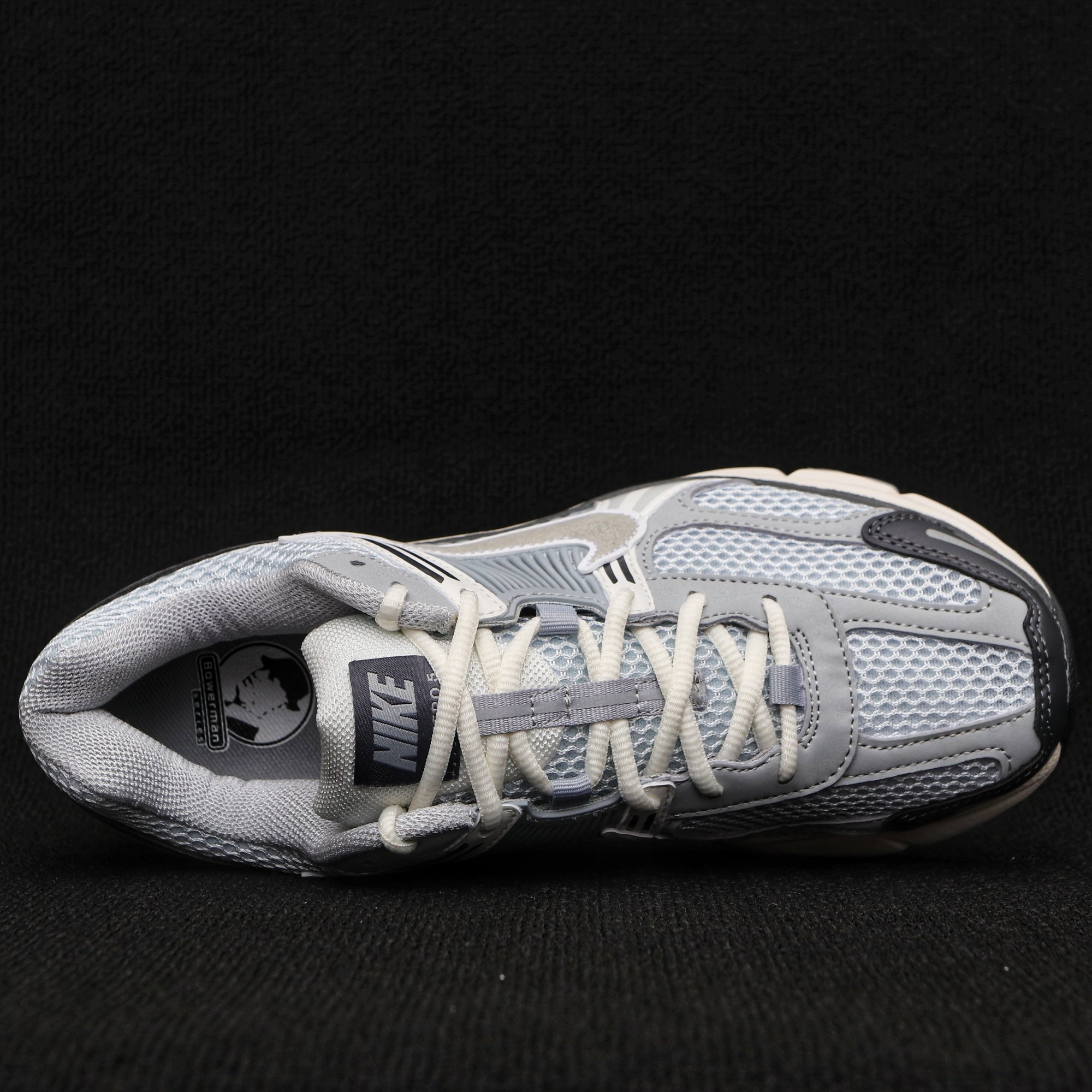 纯原 NK vomero 5 v5跑鞋 灰白黑FD9919-001 实拍如图NK vomero 5 v5