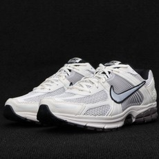 纯原 NK vomero 5 v5跑鞋 米银色 FJ2028-001实拍如图NK vomero 5 v5 纯原 NK vomero 5 v5跑鞋 米银色 FJ2028-001实拍如图NK vomero 5 v5