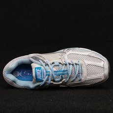 纯原 NK vomero 5 v5跑鞋灰蓝FN3432-001实拍如图NK vomero 5 v5跑鞋灰 纯原 NK vomero 5 v5跑鞋灰蓝FN3432-001实拍如图NK vomero 5 v5跑鞋灰
