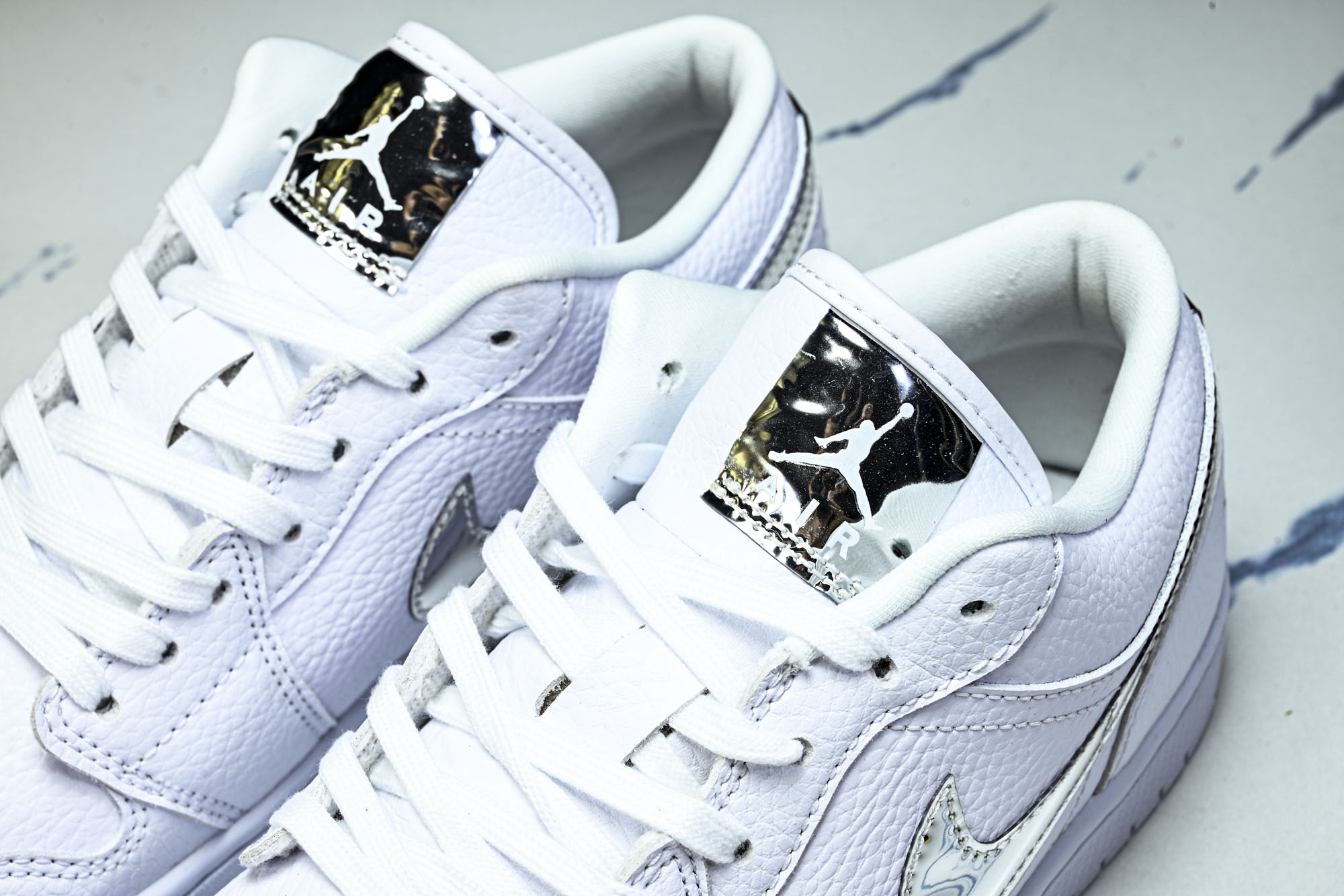 纯原 Air Jordan 1 Low AJ1 乔1全白银勾 低帮复古文化篮球鞋 IQ9381-100 