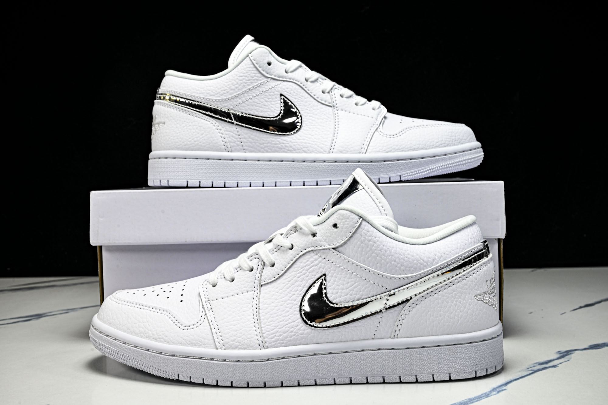 纯原 Air Jordan 1 Low AJ1 乔1全白银勾 低帮复古文化篮球鞋 IQ9381-100 