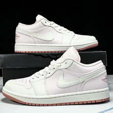 纯原 Air Jordan 1 Low AJ1 乔1樱花粉 低帮复古文化篮球鞋 IH0823-611 # 纯原 Air Jordan 1 Low AJ1 乔1樱花粉 低帮复古文化篮球鞋 IH0823-611 #