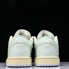 纯原 Air Jordan 1 Low AJ1 乔1淡蓝拼色 低帮文化休闲板鞋 DC0774-108 # 纯原 Air Jordan 1 Low AJ1 乔1淡蓝拼色 低帮文化休闲板鞋 DC0774-108 #